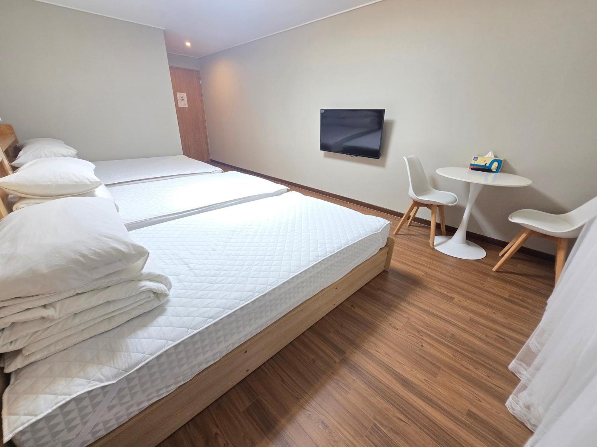Incheon Airport Guesthouse L Buitenkant foto