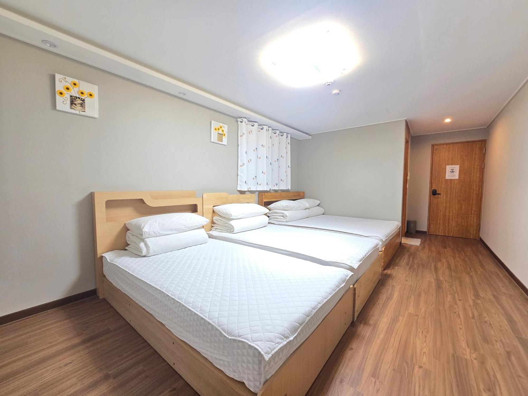 Incheon Airport Guesthouse L Buitenkant foto