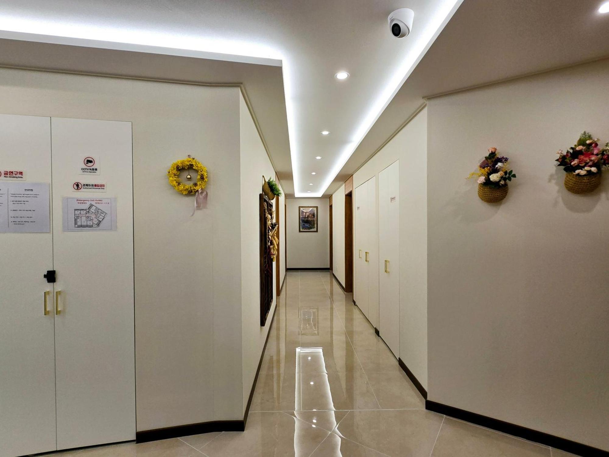Incheon Airport Guesthouse L Buitenkant foto